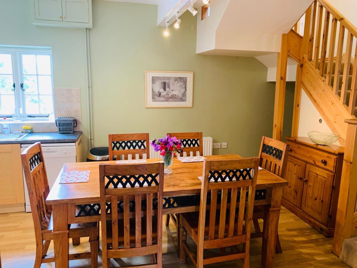 The Granary Villa Abergavenny Exterior photo